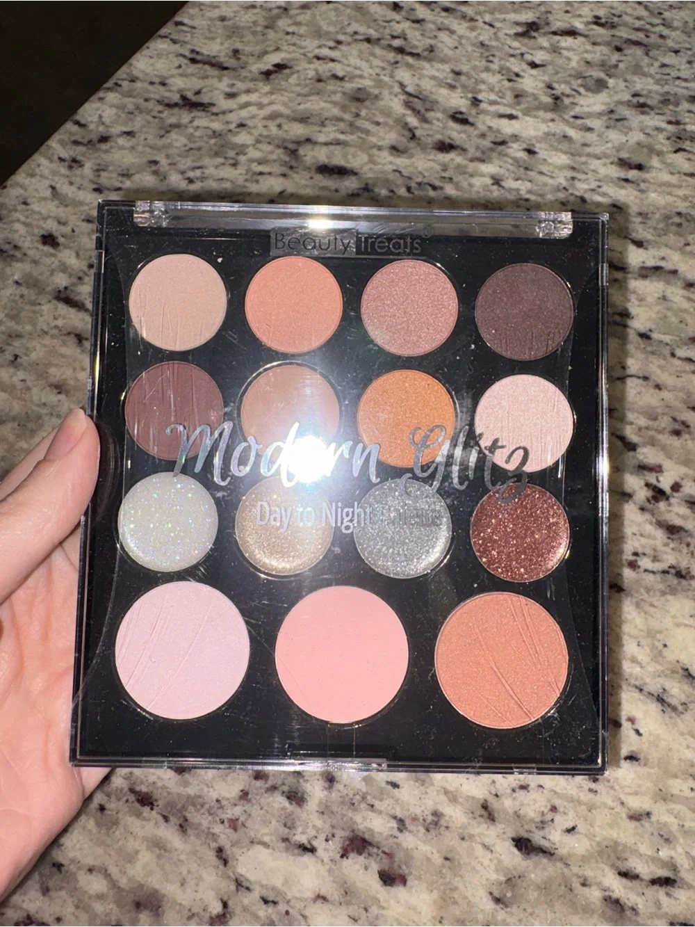 Modern Glitz Day to Night Eyeshadow Palette - Pink & Peach Shades